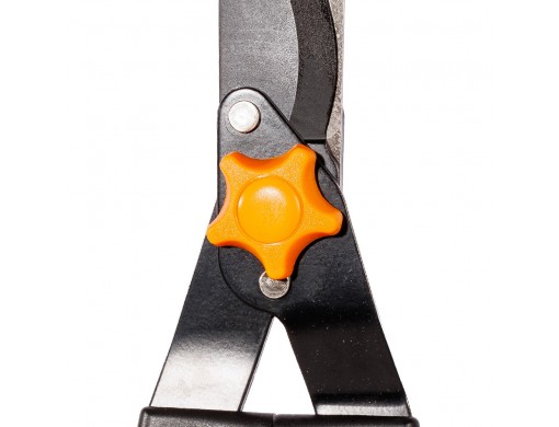 Ножиці для живоплоту телескопічні 730-880 мм сталь SK5 INGCO INDUSTRIAL